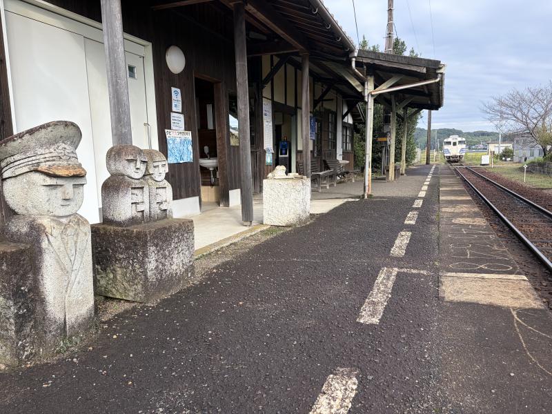 電車も駅も素敵でした 電車も駅も素敵でした