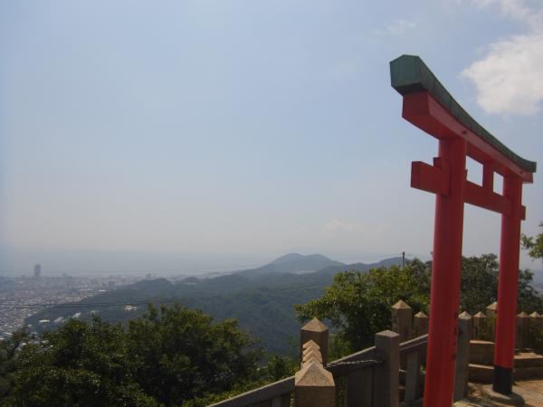 高取神社から須磨鉢伏山方面