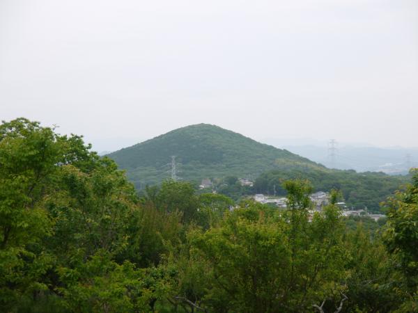 雄岡山（神戸市西区）