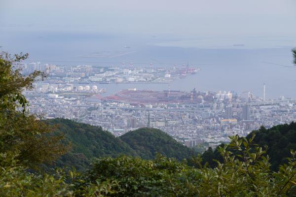 六甲山から見た神戸の街並み。