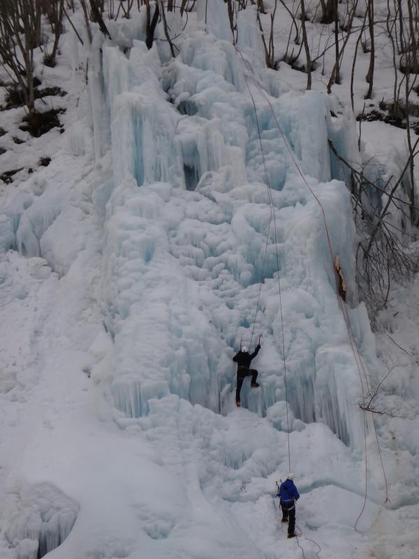高さ２５Mのアイス