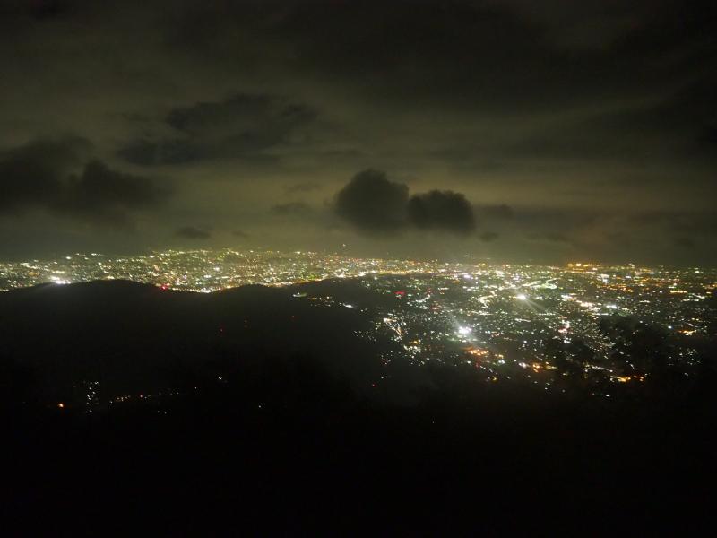 宝満山山頂からの夜景